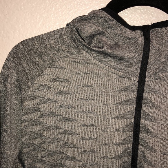 Men’s Nike Dri Fit running zip up - Picture 3 of 4